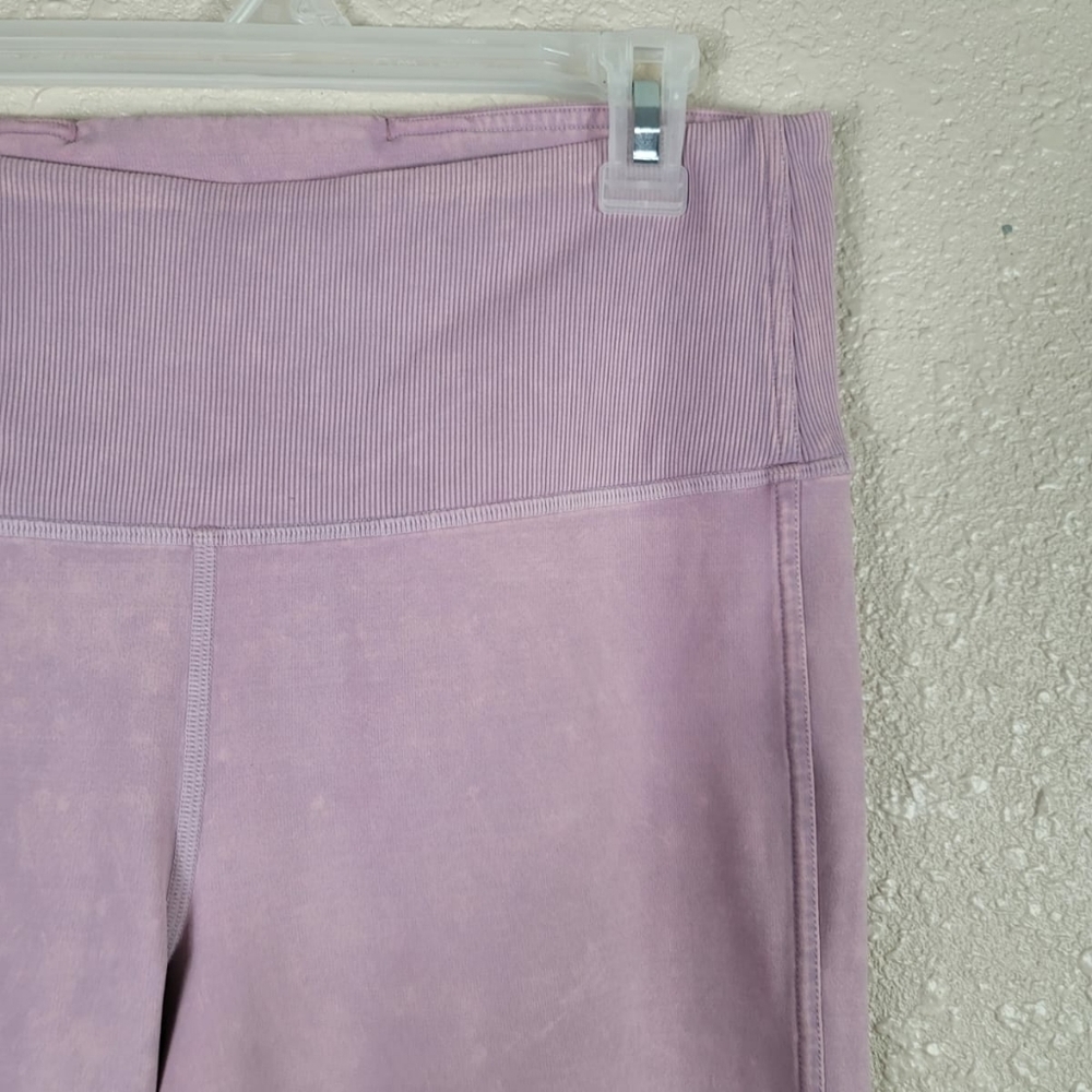 Lululemon Winder Under Crop Size 10 Ribbed purple - Picture 5 of 10